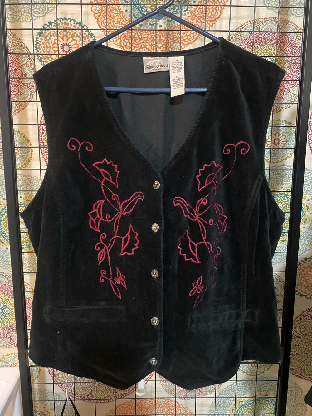 Black Velvet Embroidered Button-Front Vest 2X